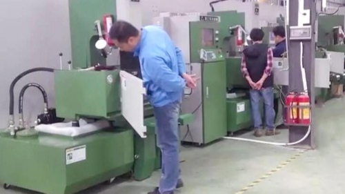 臺灣晶鉆光學選擇鼎拓數(shù)控火花機設備